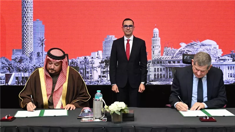 برعاية وزير الاستثمار.. توقيع بروتوكول شراكة استراتيجية بين شركة مصر للتأمين وشركة العين الأهلية للتأمين بدولة الإمارات