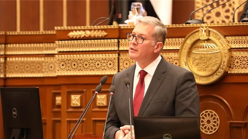وزير البترول والثروة المعدنية امام مجلس الشيوخ:عودة أعمال تنمية حقل غاز ظهر يناير الجاري