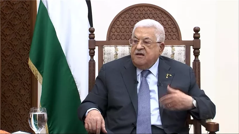 الرئيس الفلسطيني: انخفاض عدد سكان غزة 6% جراء العدوان تؤكد وحشية الاحتلال