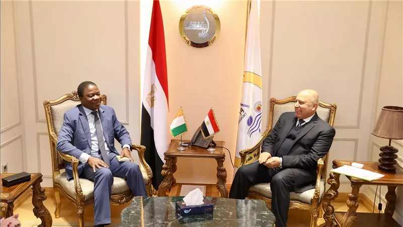 الوزير يبحث مع سفير جمهورية كوت ديفوار بالقاهرة تحقيق انطلاقة كبيرة للتعاون المشترك 