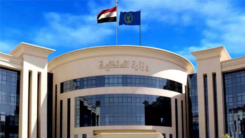 وزارة الداخلية تنفى حصول ضابط على أموال لعدم تحرير مخالفة مرورية