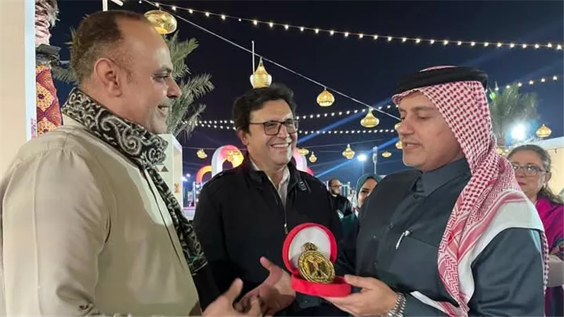 وزير الثقافة يتفقد الاستعدادات النهائية لانطلاق فعاليات الأيام الثقافية المصرية في قطر 