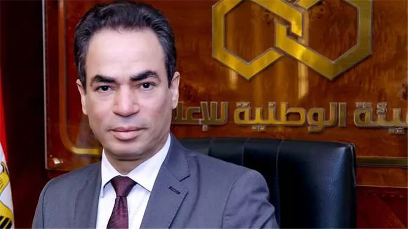 المسلماني يكشف مفاجأة عن تاريخ الإذاعة المصرية.. مئوية الإذاعة بدأت من عام 1926