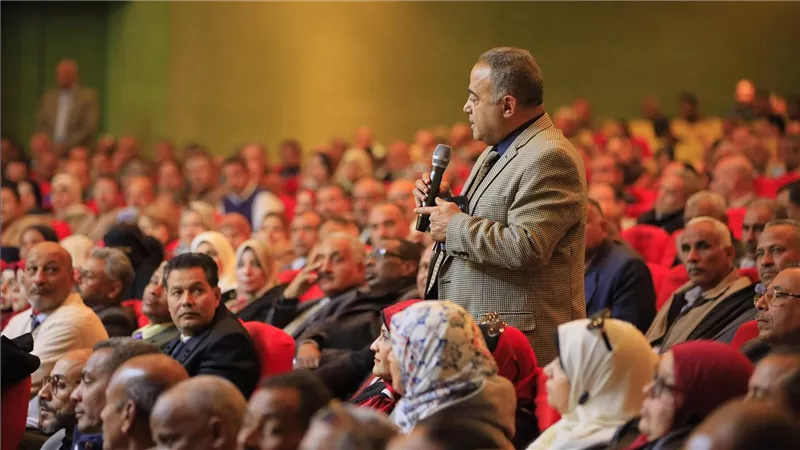 وزير التربية والتعليم يعقد لقاء موسعًا مع ٢٦٠٠ مدير مدرسة على مستوى الجمهورية حول مقترح 