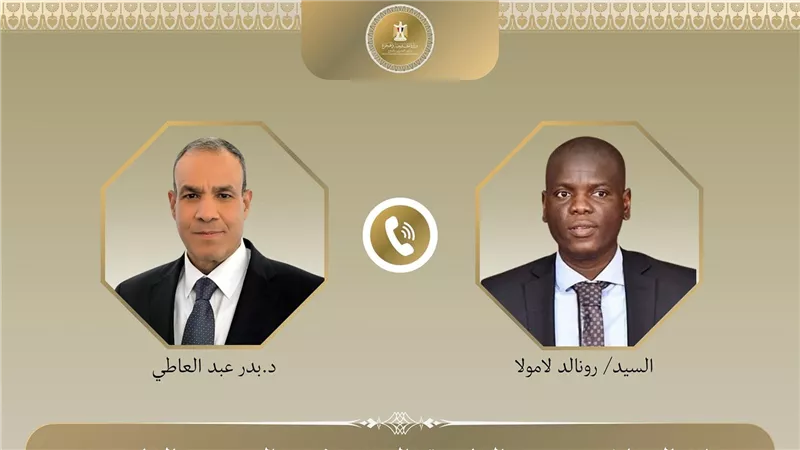 اتصال هاتفي بين وزير الخارجية والهجرة ونظيره الجنوب أفريقي