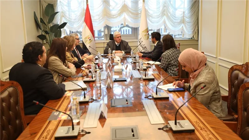 وزير التعليم العالي يبحث تعزيز التعاون مع منظمة اليونيسف بالقاهرة