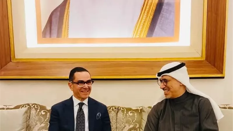 وزير الاستثمار يتوجه للكويت للمشاركة باجتماعات اللجنة التجارية المصرية الكويتية 