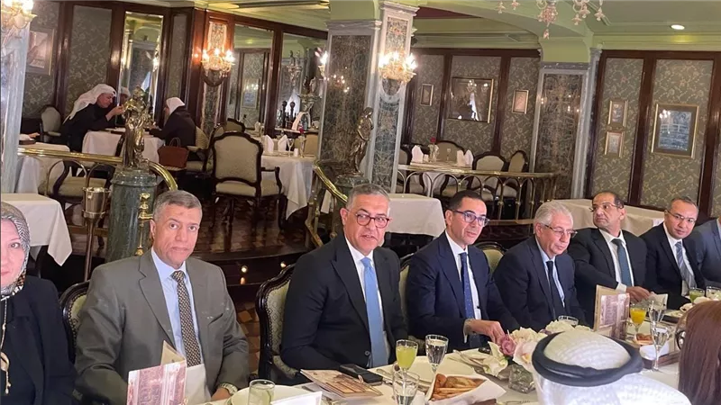 وزير الاستثمار يلتقي وفد مجلس التعاون الاقتصادي المصري الكويتي لبحث أوجه التعاون الاقتصادي والاستثماري