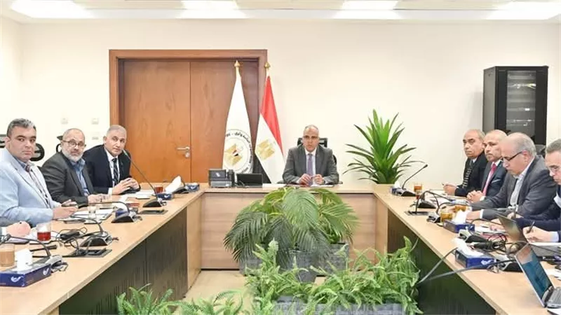 سويلم يتابع موقف دراسة 