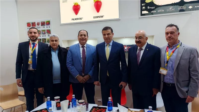 فاروق يلتقى بالمصدرين والمستثمرين الأجانب واتحاد المصدرين الاسباني