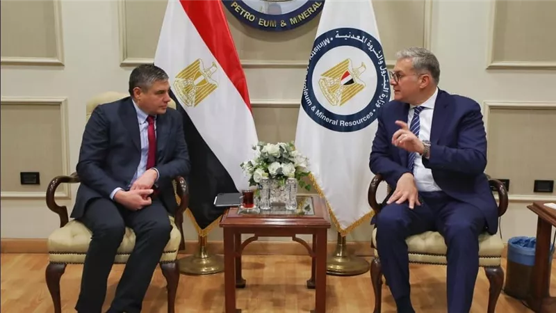وزير البترول يبحث خطط شركة بيكر هيوز لزيادة إنتاجها من مصر 