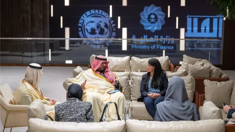 وزيرة التخطيط تلتقي وزير الاقتصاد والتخطيط السعودي لبحث سُبُل تعزيز العلاقات المشتركة