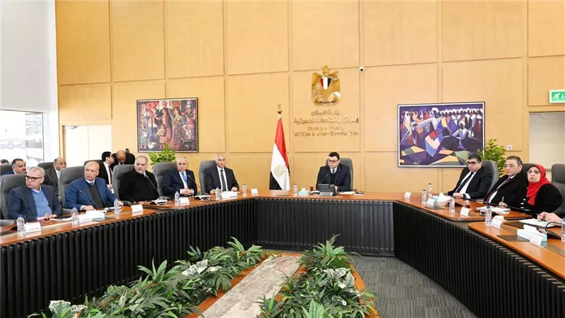 وزير الإسكان يُصدر حزمة من التكليفات والتوجيهات لرؤساء أجهزة المدن الجديدة