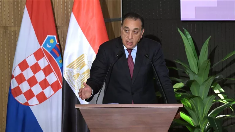 رئيس الوزراء: نتطلع إلى إنشاء خط رورو سريع بين الموانئ المصرية والكرواتية