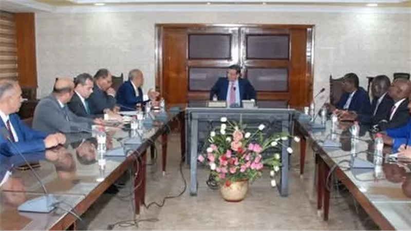 وزير الزراعة يتابع الموقف التنفيذي للمزرعة المصرية الاوغندية المشتركة