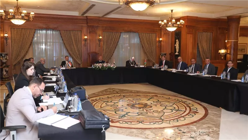 وزير الصناعة والنقل يترأس الاجتماع ال 84 لشركة الجسر العربي للملاحة بحضور وزيرة النقل الأردنية