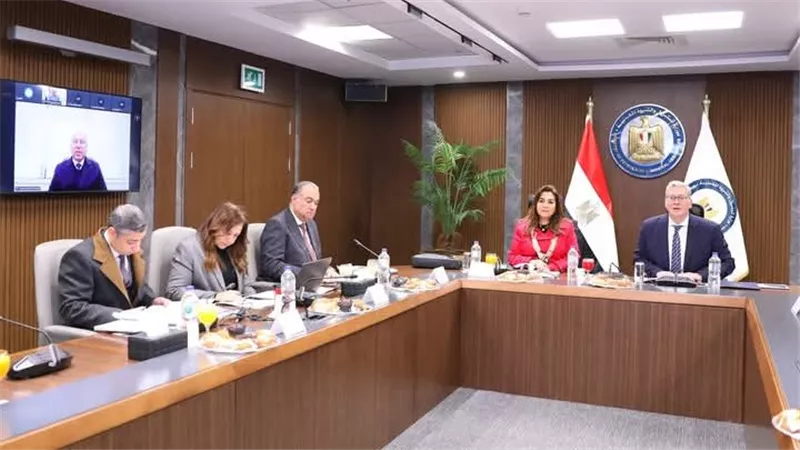 مجلس إدارة هيئة البترول يعقد اجتماعه برئاسة وزير البترول 
