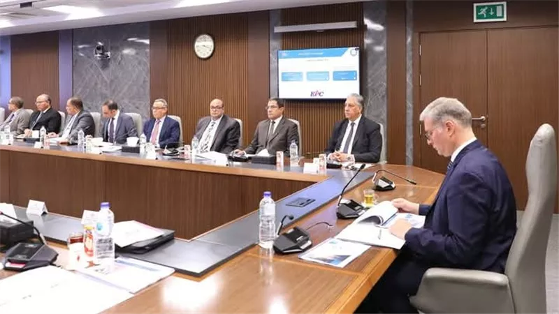  وزير البترول: مشروعات البتروكيماويات الجديدة ركيزة لتوطين الصناعات المحلية وتقليل الاستيراد