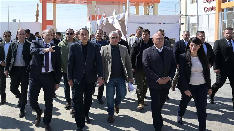 رئيس الوزراء يفتتح المركز اللوجستي الجمركي المطور للمنطقة الاقتصادية لقناة السويس بالشراكة مع 