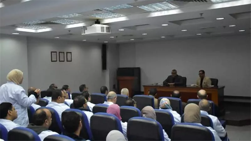 وزير الإنتاج الحربي: مركز التميز العلمي والتكنولوجي يدعم جهود الدولة لتعميق التصنيع المحلي في المجالين العسكري والمدن
