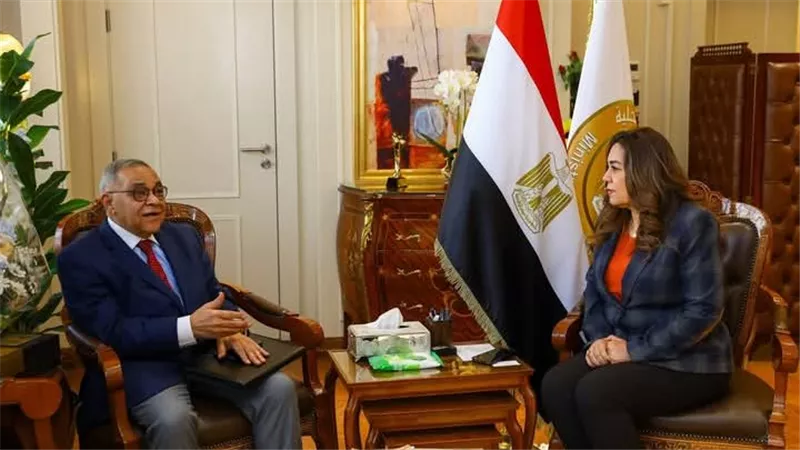 وزيرة التنمية المحلية تشهد توقيع اتفاقية تعاون مشترك مع المجلس الوطنى للتدريب والتعليم 