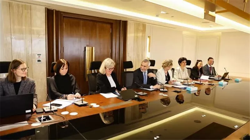 المشاط تستقبل بعثة رفيعة المستوى من المفوضية الأوروبية للتباحث بشأن ضمانات الاستثمار 