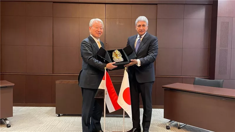  وزير السياحة والآثار يلتقي رئيس هيئة التعاون الدولي اليابانية (JICA) ومديري الهيئة في الشرق الأوسط وأوروبا ومصر