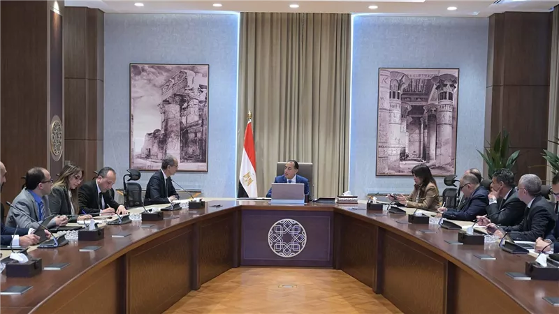 رئيس الوزراء يتابع جهود تنفيذ مستهدفات الدولة في مجال التحول الرقمي