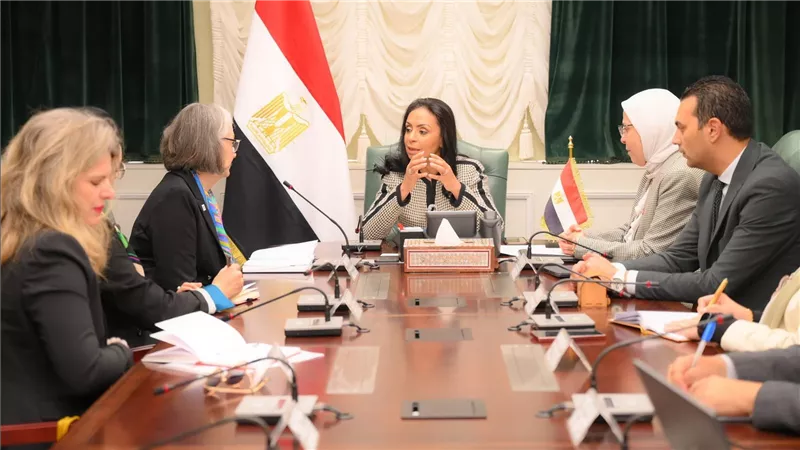 وزيرة التضامن الاجتماعي تلتقي رئيسة الاتحاد الدولي لجمعيات الصليب الأحمر والهلال الأحمر