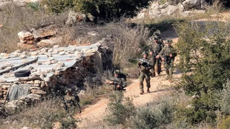 الجيش الإسرائيلى يجرى مناورة عسكرية فى منطقة 