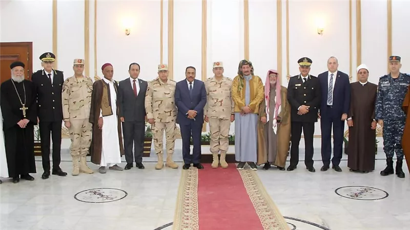 المنطقة الغربية العسكرية تنظم لقاء وحفل إفطار لعدد من شيوخ وعواقل محافظة مطروح