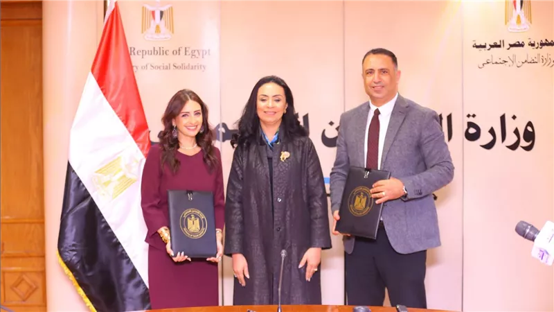 وزيرة التضامن : مؤسسة ساويرس تعد شريكًا استراتيجيًا لوزارة التضامن الاجتماعي