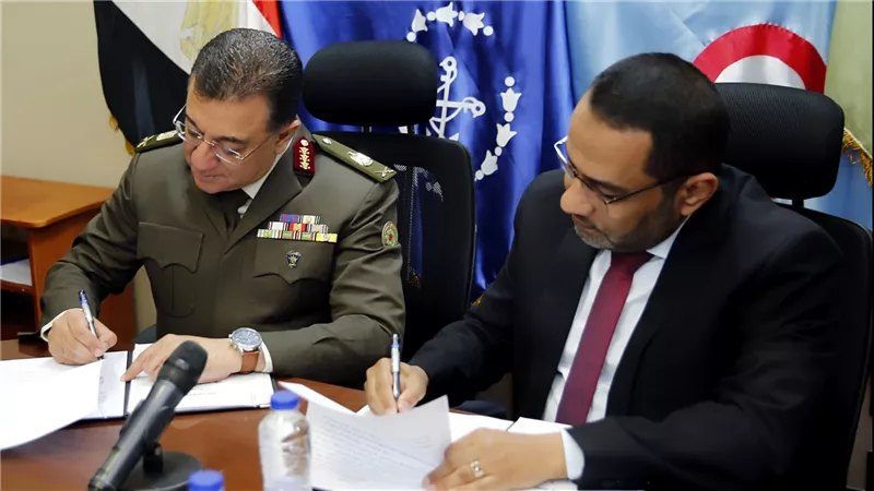 إدارة الخدمات الطبية للقوات المسلحة توقع بروتوكول تعاون مع وزارة الصحة والسكان