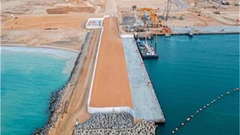 إغلاق بوغاز ميناء العريش بسبب سوء الأحوال الجوية