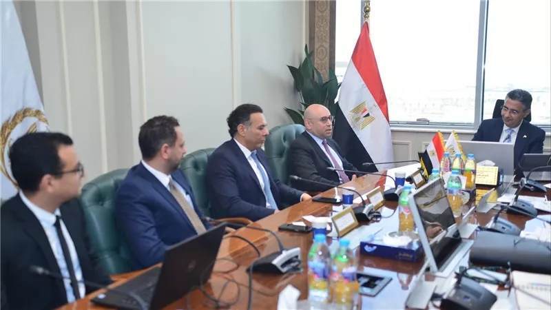 وزير التموين يبحث فرص التعاون مع شركة ماجد الفطيم لتعزيز الاستثمارات والتوسع في التصدير  