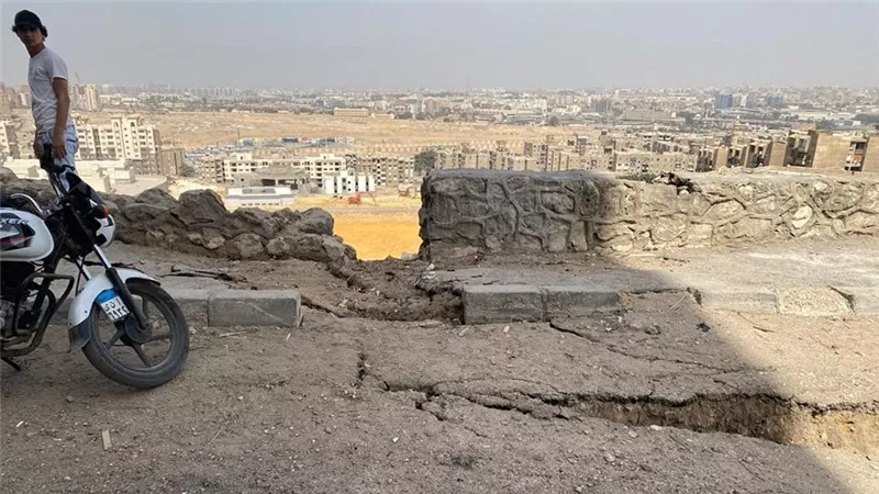 محافظة القاهرة: إخلاء بلوكات شمال الحرفيين بسبب هبوط أرضى