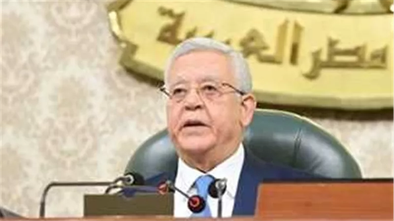 رئيس مجلس النواب بعد إقرار قانون العمل نهائيا: إنجاز تشريعى يمس قطاعا عريضا