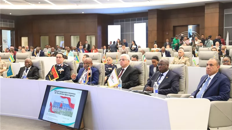 وزير التعليم العالي يفتتح وكالة الفضاء الإفريقية