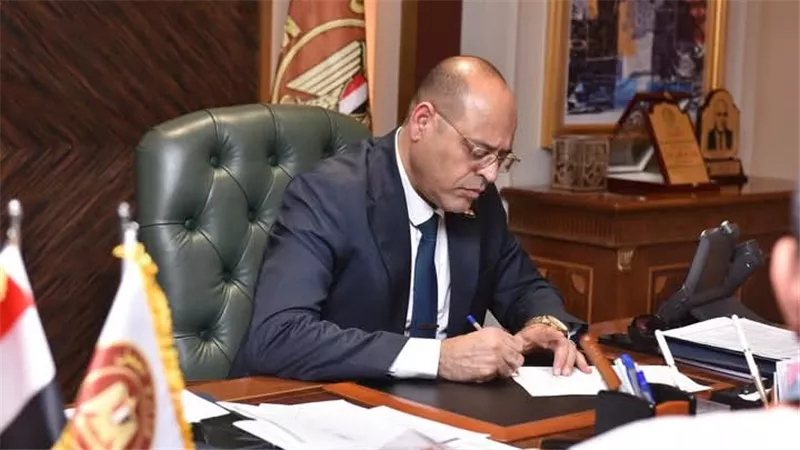  وزير العمل: الخميس المقبل إجازة مدفوعة الأجر للعاملين بالقطاع الخاص بمناسبة عيد العمال