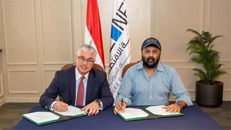 اقتصادية قناة السويس توقع عقد إنشاء مشروع 