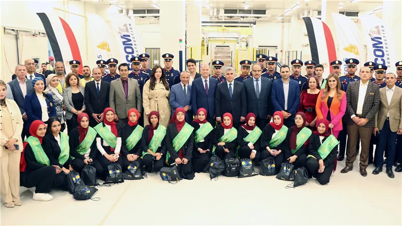 القوات المسلحة تنظم زيارة لوفد من الإعلاميين وطلبة الأكاديمية العسكرية المصرية والجامعات لمصنع منتجات البلازما لشركة 