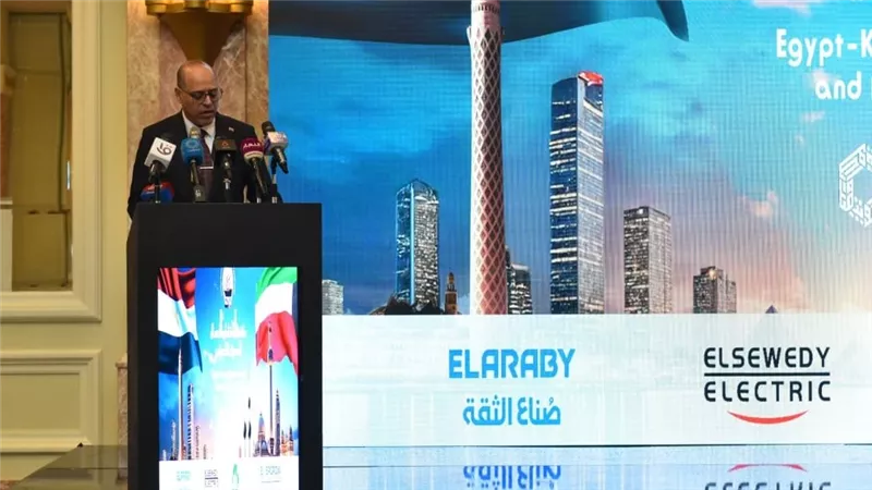 وزير العمل أمام منتدى الاستثمار والأعمال المصري الكويتي: مصر تمتلك ثروة هائلة من الكوادر البشرية 