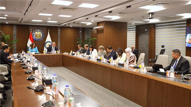 وزير البترول خلال اجتماع مجلس إدارة هيئة البترول: إجراءات جديدة لتكثيف أعمال البحث والاستكشاف وزيادة الإنتاج