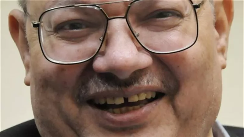 وفاة الكاتب الصحفي محمد الدسوقي بعد تعرضه لأزمة صحية