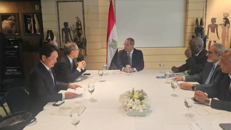 خلال زيارته لليابان.. وزير الاتصالات يلتقي مسؤولى شركات يابانية لبحث فرص التعاون والاستثمار 