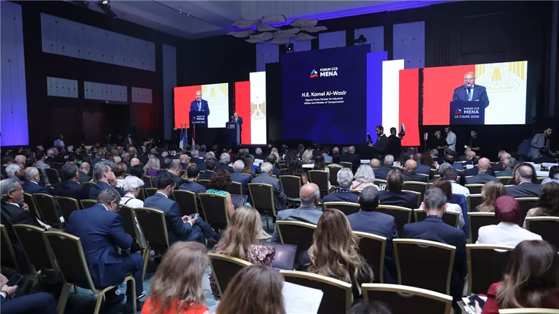 كامل الوزير: زيارة الرئيس الفرنسي لمصر جسدت مسيرة التعاون الثنائي المثمر بين مصر وفرنسا في كافة المجالات 