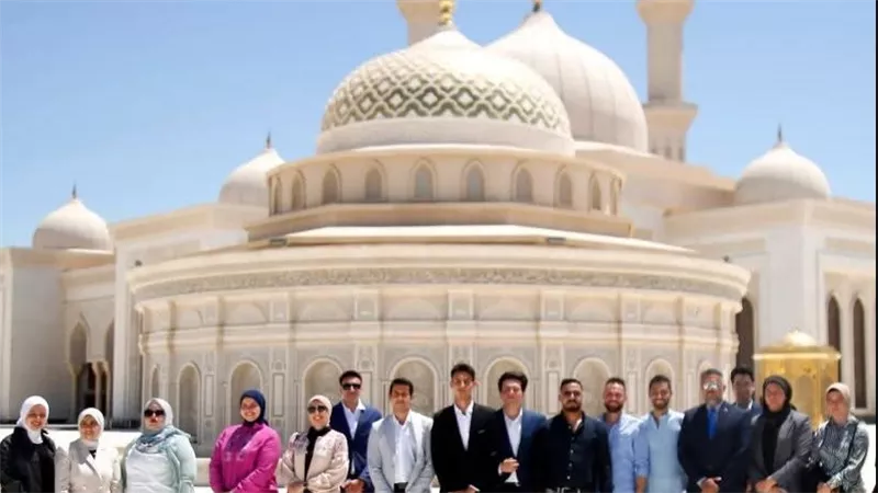 القوات المسلحة تنظم زيارات ميدانية لعدد من المنشآت العسكرية والعاصمة الإدارية الجديدة