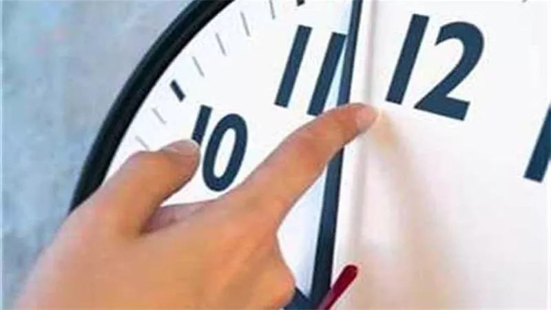 تغيير التوقيت الصيفى فى مصر 2025.. هل ستتغير ساعة هاتفك تلقائيًا؟