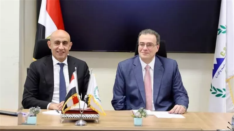 وزير التربية والتعليم ورئيس التنظيم والإدارة يتفقان على رفع الحد الأقصى لسن المتقدم في مسابقة شغل وظائف 