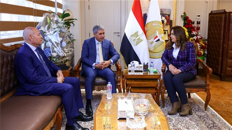 وزيرا التنمية المحلية والسياحة والآثار يبحثان وضع آلية محددة لتحصيل الرسوم من المنشآت الفندقية والسياحية بالمحافظات